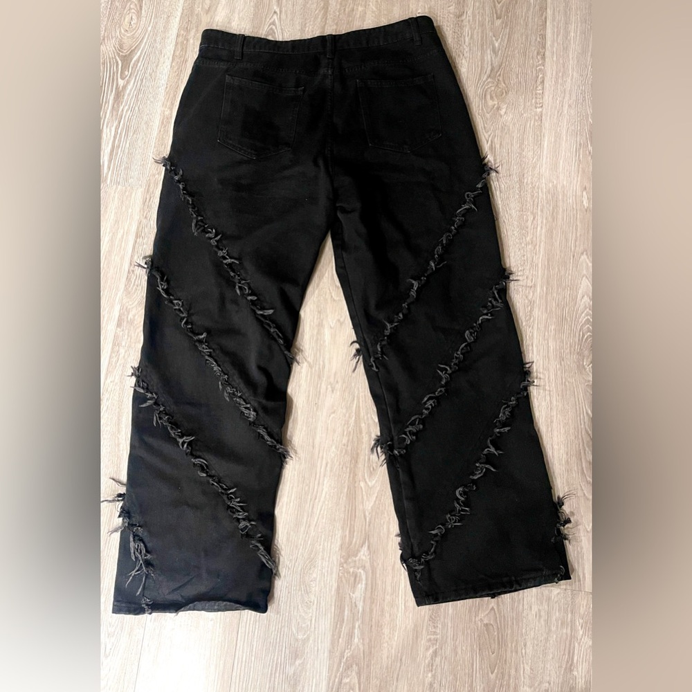 Black Distressed Men Jeans - Picture 3 of 3